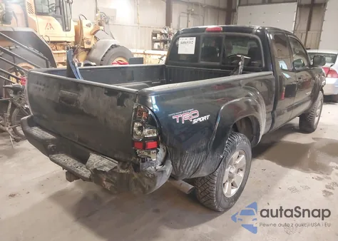 2005 Toyota Tacoma Base V6 z USA, uszkodzony, nr VIN 5TEUU42N75Z005936